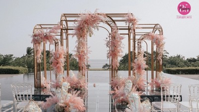 一场“蓄谋已久”的水台婚礼，三亚金粉色水台婚礼