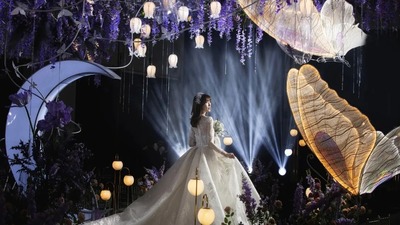 纯美与浪漫并存的紫色+白色系莫奈风花园主题婚礼
