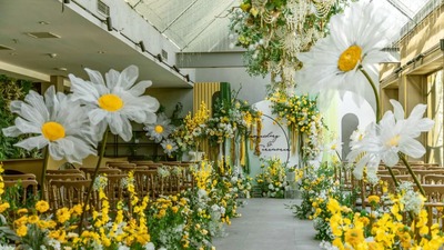 慵懒惬意却又不失格调的柠檬黄+绿色系婚礼